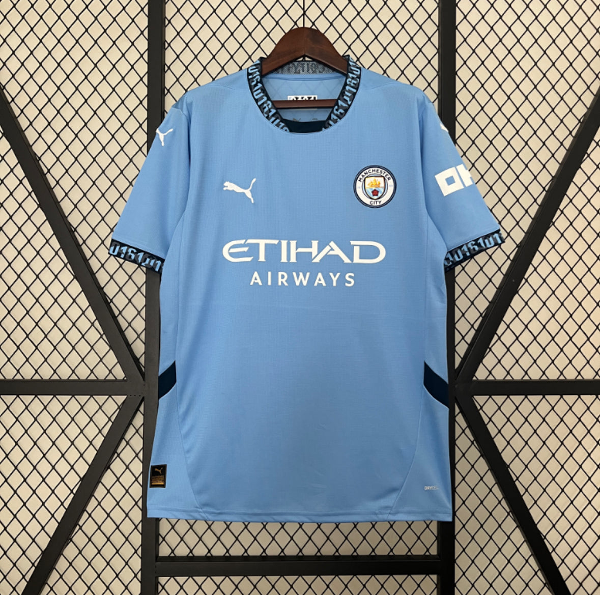 Manchester City 2024/25 Home Fan